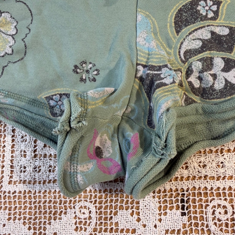Old Navy VTG Sage Green Floral Paisley Cotton Micro Mini Lounge Shorts Sz L Y2K - Picture 8 of 11